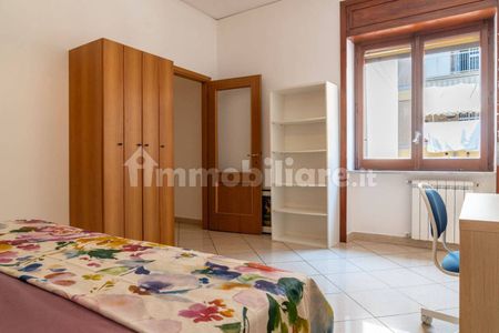 Trilocale ottimo stato, primo piano, Vomero, Napoli - Photo 2