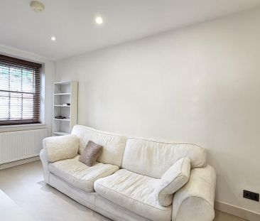 1 bedroom ground floor flat to rent - Photo 2