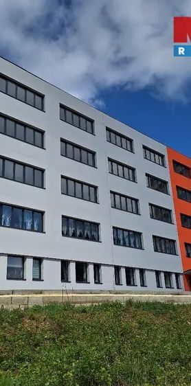 Pronájem bytu 1+kk, 37 m - Photo 1