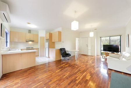 25 Bossington Street, Oakleigh South - Photo 2