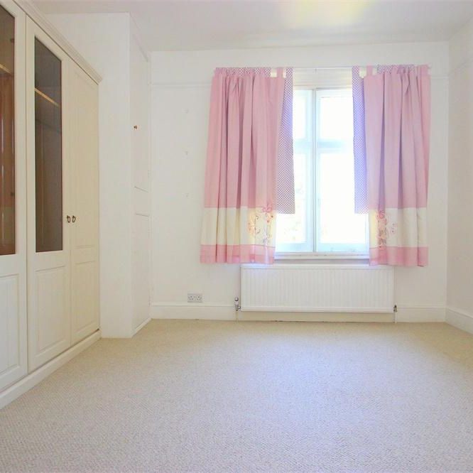 4 bedroom semi-detached house to rent - Photo 1