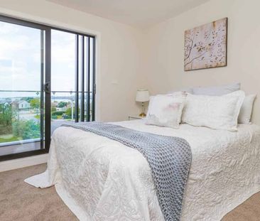 4 Bed 3 Bath In Point England - Photo 3