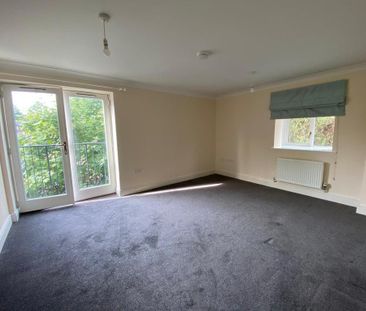 3 bedroom apartment to rent - Photo 2