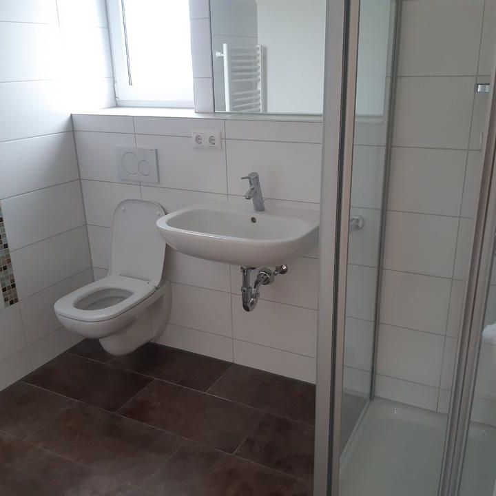 Erlangen Bruck: Wunderschöne helle 2-Zimmerwohnung, großer Balkon - Photo 1