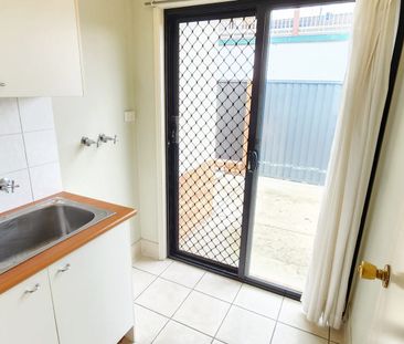 Perfect Home in Convenient Location - Photo 4