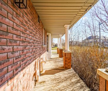 For Lease - 2 Oglevie Drive, Whitby, Ontario - Photo 6