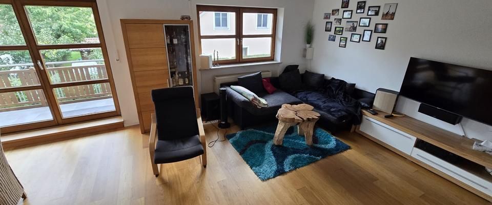 Helle 3- Zimmer Whg mit Südbalkon in ruhiger Lage in Ingolstadt - Photo 1