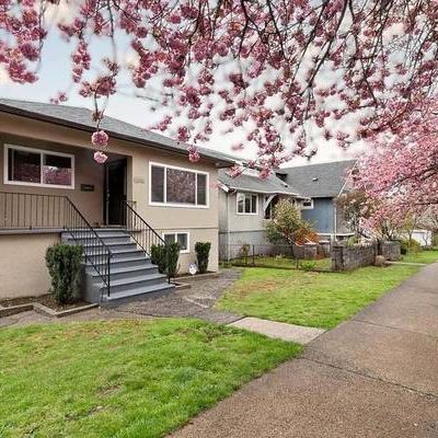 East Van, Fully RENOVATED, Spacious, Unfurnished 2 BED Garden Suite - Photo 4