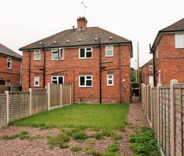 2 bedroom semi-detached house to rent - Photo 6