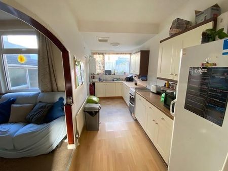 4 bedroom house to rent - Photo 5