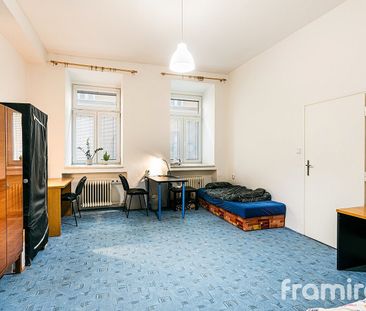 Pronájem bytu 2+1 80 m² - Photo 3