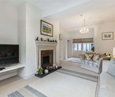 An elegant property in one of Chester's most prestigious addresses - Photo 4