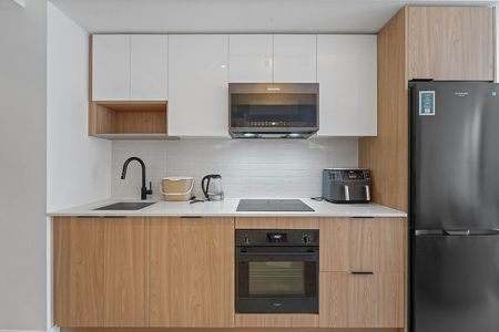 For Lease - 5 Defries Street Unit# 821, Toronto, Ontario - Photo 3