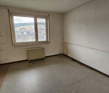 Top 2-Zimmerwohung im obersten Stock – Erstbezug nach Sanierung – u... - Photo 1