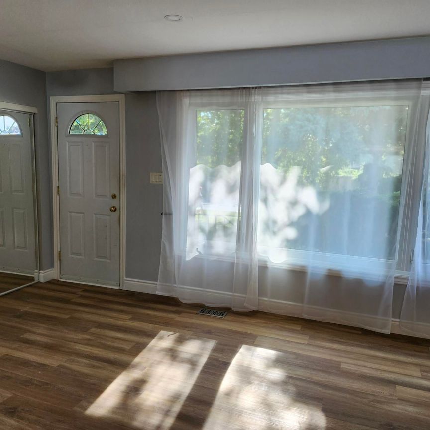 For Lease - 1441 PARK Road, Oshawa, Ontario - Photo 1