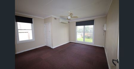 Great family home. - Photo 3