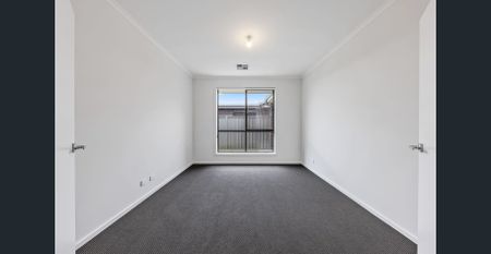 Stunning Newly Built Family Home- Be the First to Move In! - Photo 2