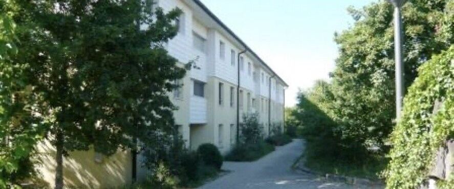 PERLE RARE DANS LA REGION DES 3 LACS - 2.5pcs avec terrasse - SELTENE PERLE - Photo 1