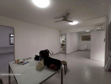 Blk 371 Woodlands Avenue 1 (Woodlands), HDB 4 Rooms - For Rent - Photo 2