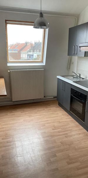Location Appartement 2 pièces 41m² DOUAI 59500 - Photo 1