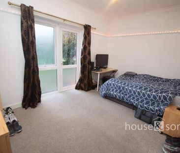 Bournemouth Malmesbury Park Road Charminster, BH8, Dorset - Photo 4