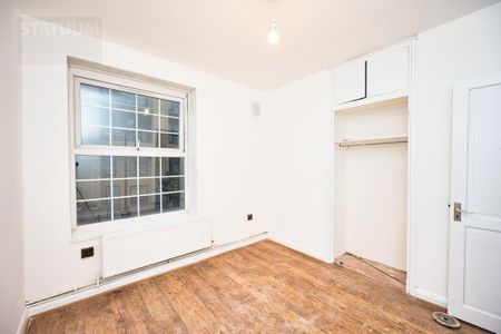 3 bedroom flat to rent - Photo 5