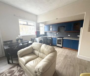 1 bedroom in a house share to rent - Photo 6