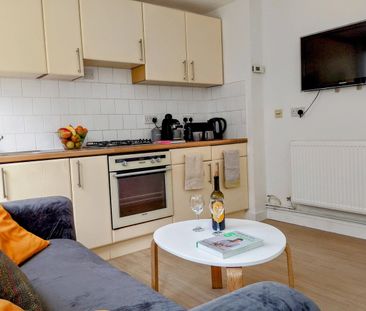 Room in a Shared House, St Mary Magdalene Street, BN2 - Photo 1