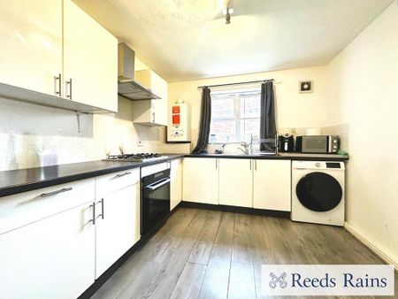 2 bedroom apartment to rent - Photo 5