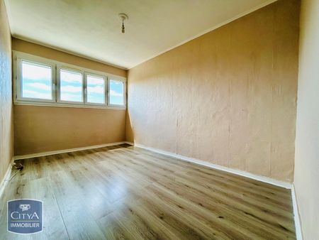 Location Appartement 4 pièces 75m² CHATEAUROUX 36000 - Photo 4