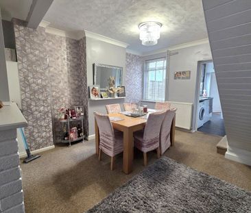 Hambrook Road, GOSPORT - Photo 2