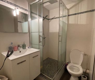 Location Appartement 1 pièce 29m² - Photo 2