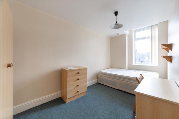 5 bed maisonette to rent in Greystoke Avenue, Sandyford, NE2 - Photo 1