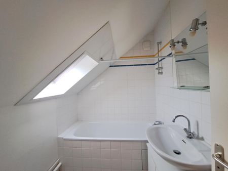 Location Appartement 2 pièces 53m² TOURS 37000 - Photo 4