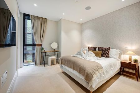 3 bedroom flat to rent - Photo 4