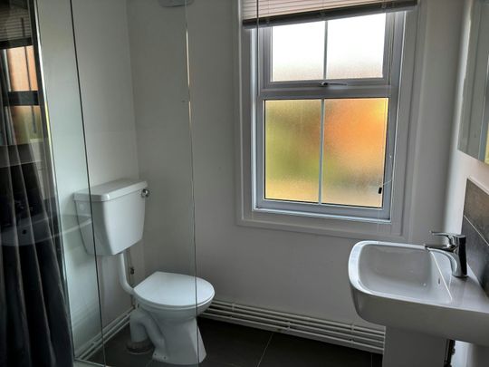 Doddington Road, Lincoln, LN6 - Photo 1