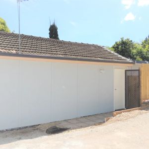 Modern One Bedroom Granny Flat - Utilities Included - Photo 3