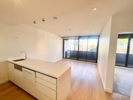 110/2 Hobson Street, South Yarra - Photo 5