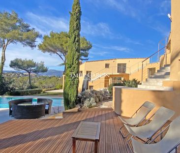 A louer, Mougins Cote d'Azur, Quartier Hameau du Guillet, 6 chambre... - Photo 1