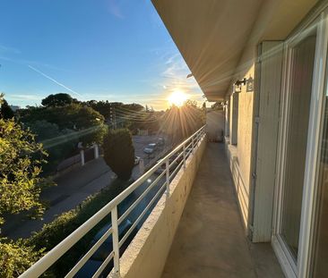 Appartement à louer 2 pièces • 52,60 m2 Toulon - Photo 1