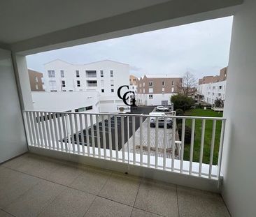 Location Appartement 3 pièces 75m² LES SORINIERES 44840 - Photo 5