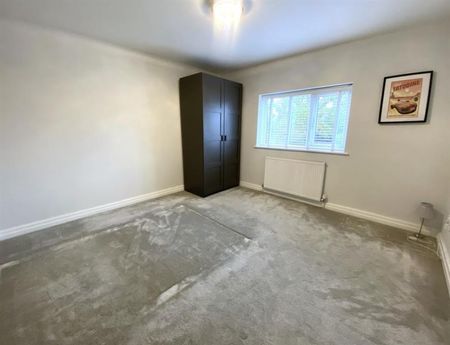 3 Bedroom Semi Detached To Let - Photo 3