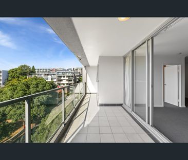 302/1-3 Larkin Street, Camperdown, NSW 2050 - Photo 3
