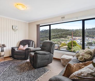 Warm & Welcoming Home with Garage and Outdoor Entertaining - Photo 2