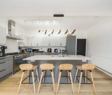 Harbord Street, Fulham, SW6 - Photo 1