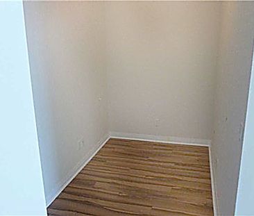 For Lease - 75 Eglinton Avenue Unit# 906, Mississauga, Ontario - Photo 5