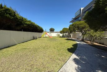 T2 na 1º linha da Praia da Barra com terraço vista mar!