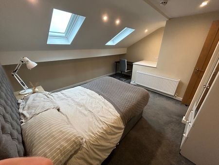 6 Bed Terraced House, Braemar Road, M14 - Photo 5