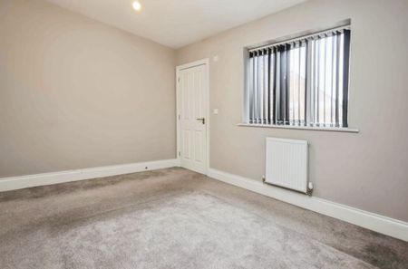 3 Bed End Terrace, John Brooks Avenue, B66 - Photo 3