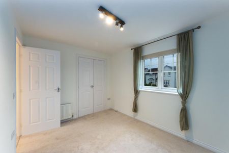 2 bedroom semi-detached house to rent - Photo 3